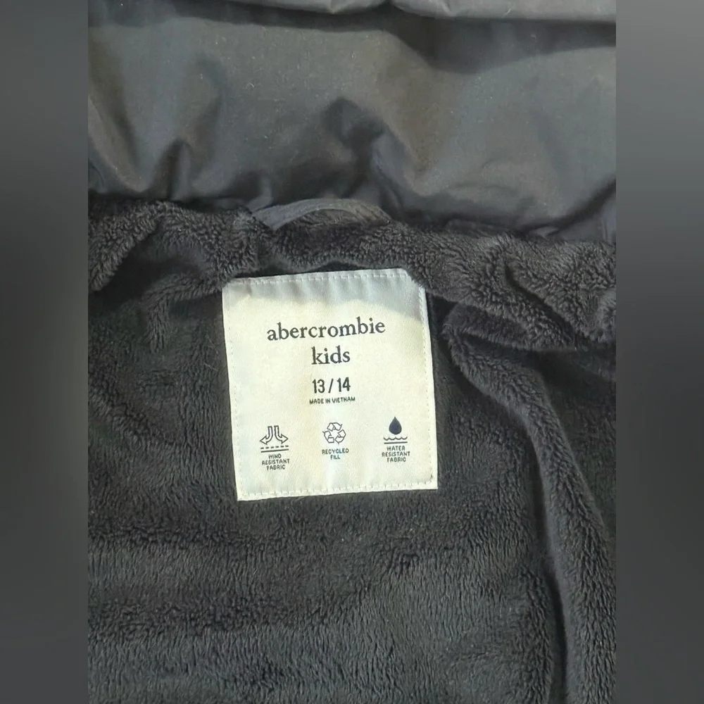 Abercrombie Kids Girls Black Quilted Puffer Coat Soft Lining Size 13/14